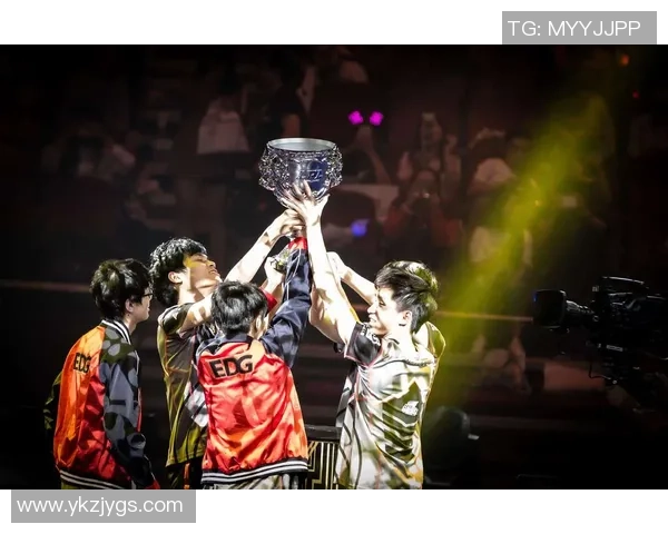 EDG中路突破分析：成功与失误的深度剖析与反思